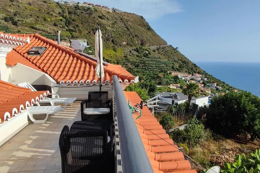 Sunny Rooftop & Perfect View Arco da Calheta  Portugal